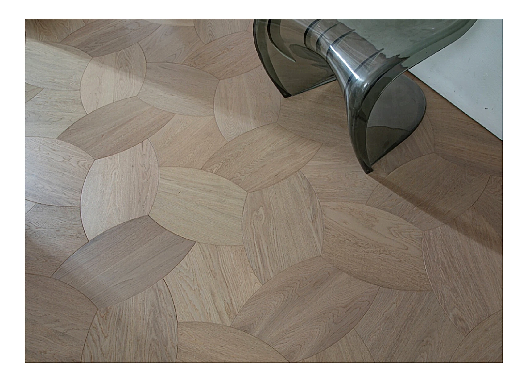 PARBRO MY012-4 — Oak wood grain close-up detail. Art wood flooring from China, sourced through Tarmeer's Dubai material selection center.