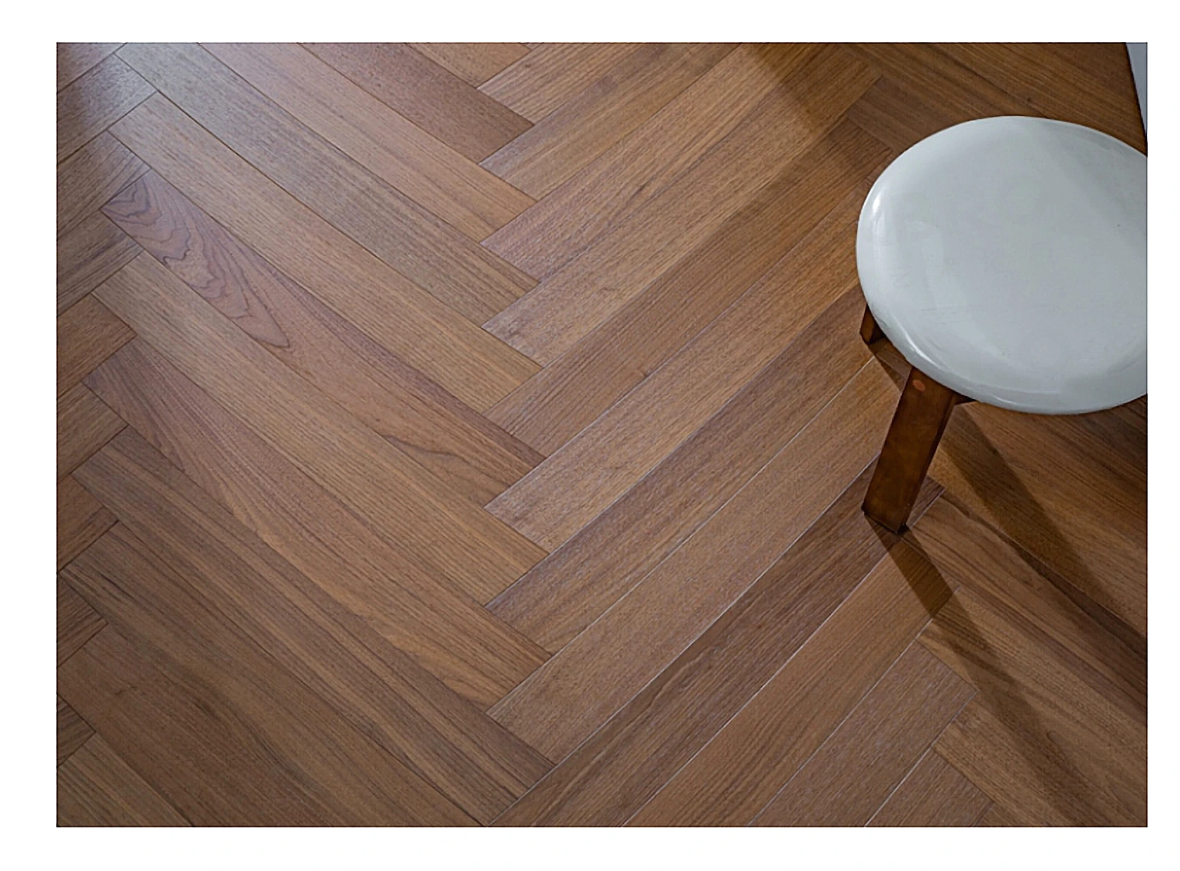 PARBRO MY016-1 — Walnut wood grain close-up detail. Art wood flooring from China, sourced through Tarmeer's Dubai material selection center.